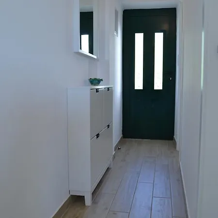 Apartman I Karma *