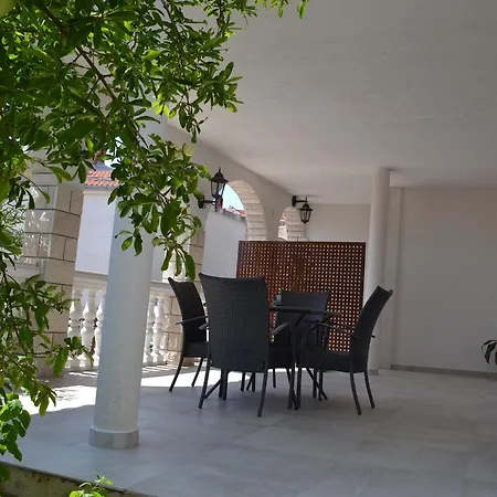 I Karma Apartment *